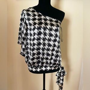 Fashions silk hot one shoulder top for women